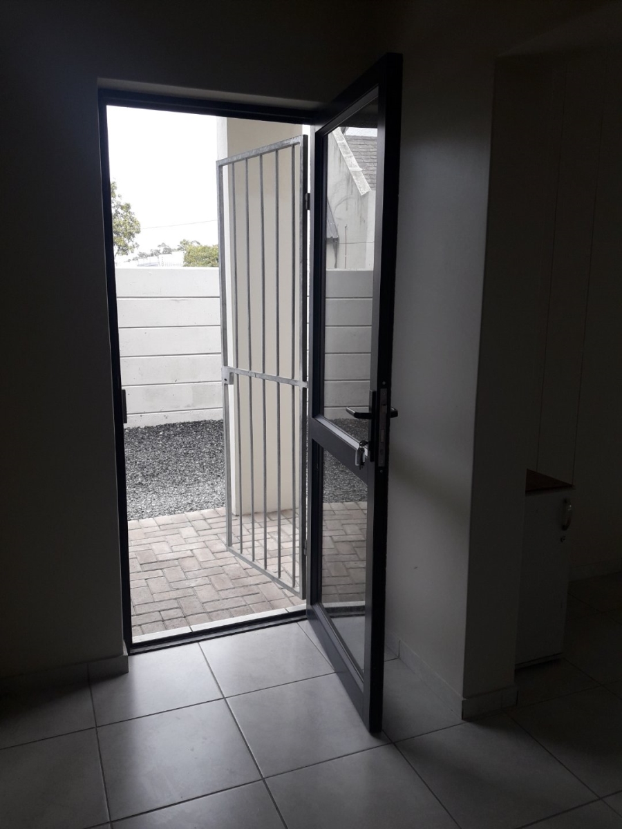 To Let commercial Property for Rent in Klipdam Western Cape